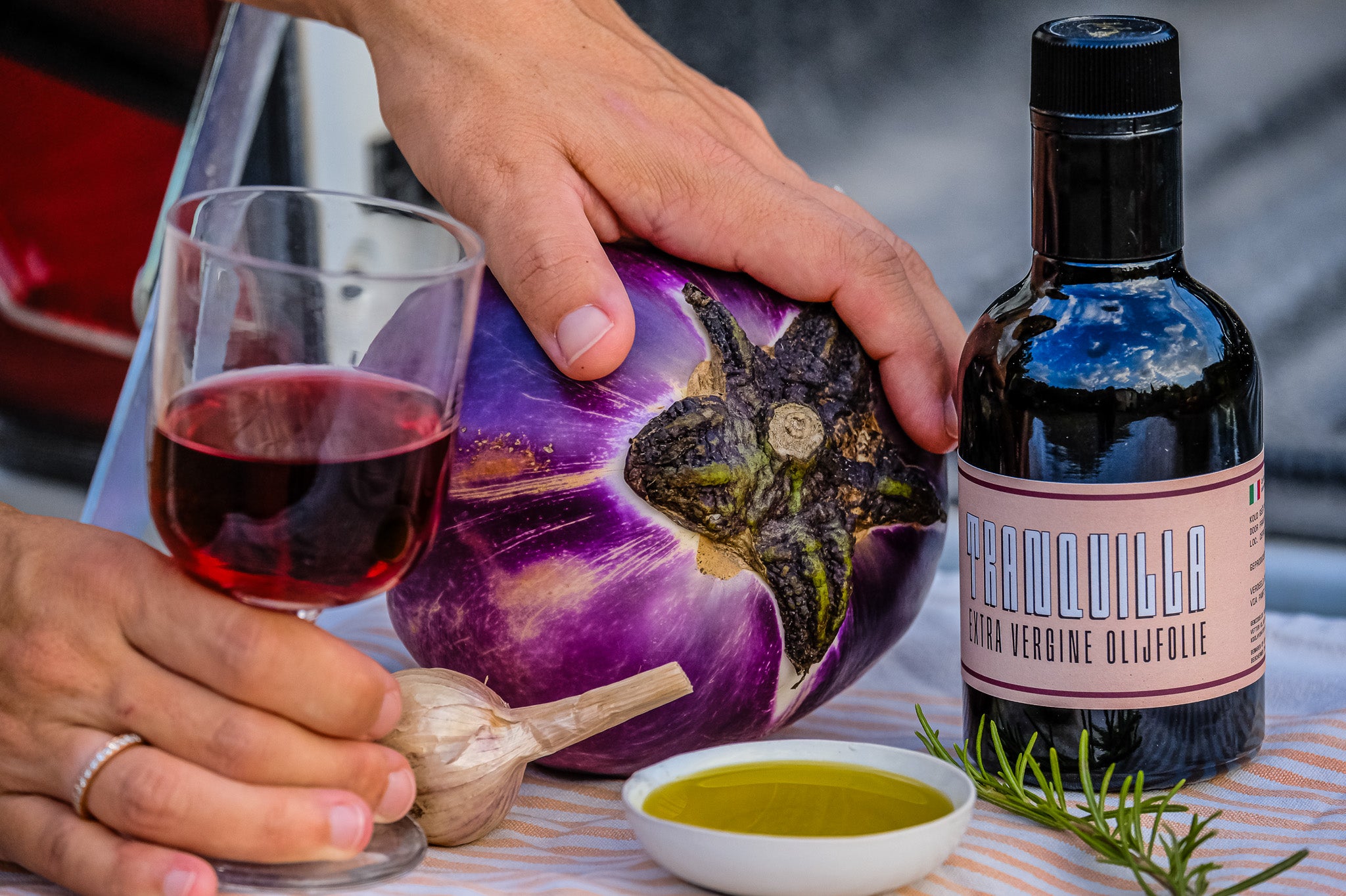 BOTTLE 250 ml extra virgin olive oil